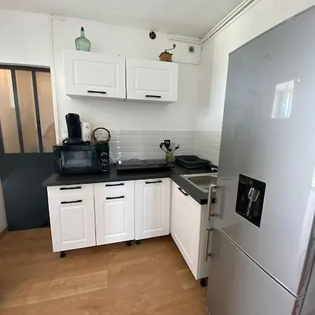 Bord De 25m2 르발카레스