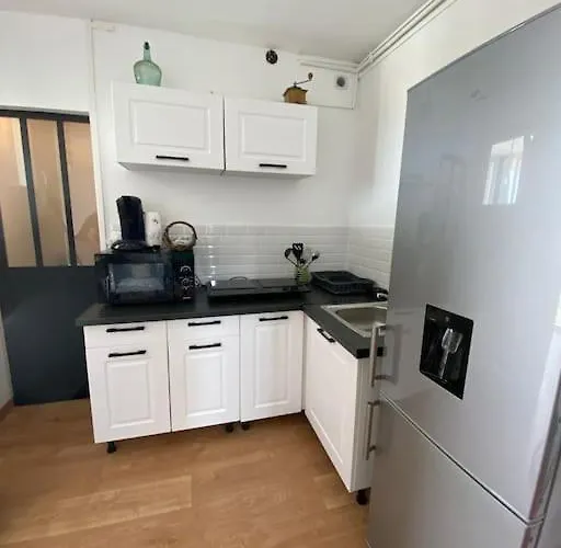 Bord De 25m2 르발카레스